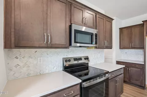 Kitchen - 6715 Jersey Rd #105, Middlesex, NC 27557 photo 4 of 7