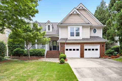 114 Frehold Ct, Cary, NC 27519