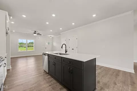 Kitchen - 79 Evelene Way, Clinton, NC 28328 photo 4 of 4
