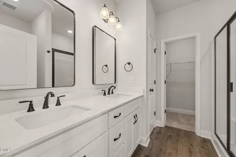 Bath - 79 Evelene Way, Clinton, NC 28328 photo 1 of 3