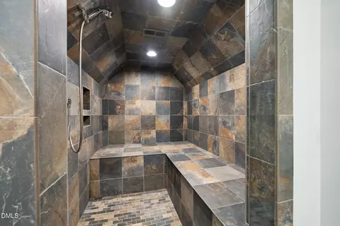 Bath - 367 Royal Sunset Dr, Durham, NC 27713 photo 1 of 6