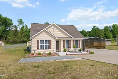405 Ray Byrd Rd, Lillington, NC 27546