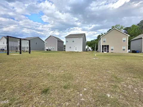 Exterior - 272 Bruce Dr, Dunn, NC 28334 photo 6 of 6
