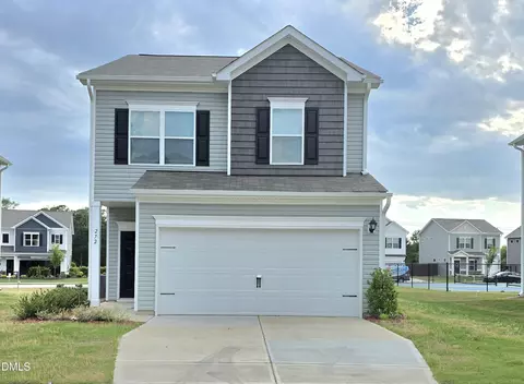 272 Bruce Dr, Dunn, NC 28334
