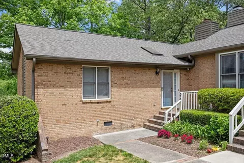 200 W Woodcroft Pkwy #57A, Durham, NC 27713