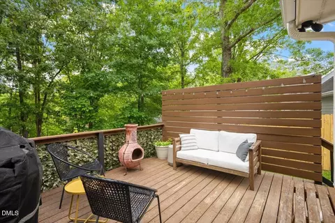 Exterior - 214 Evesham Ct, Wake Forest, NC 27587 photo 7 of 8