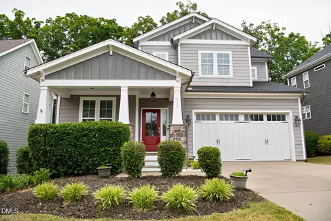 428 Skybluff Cir, Fuquay Varina, NC 27526