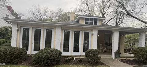 111 W Jennette Ave, Henderson, NC 27536