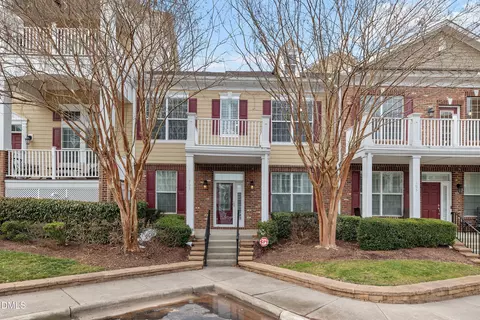 9211 Calabria Dr #205, Raleigh, NC 27617