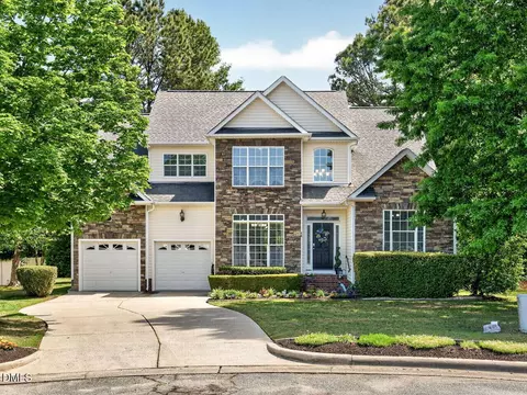 84 Harvest Moon Dr, Clayton, NC 27527