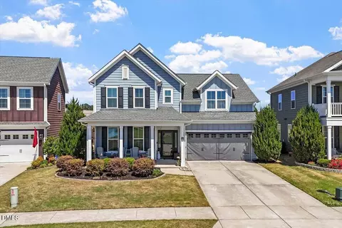 66 Flanders Ln, Clayton, NC 27520