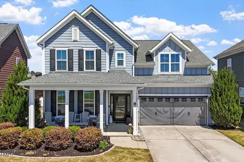 66 Flanders Ln, Clayton, NC 27520
