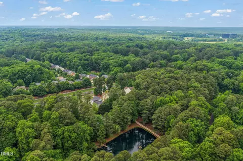 View/Area - 1401 Old Trinity Cir, Raleigh, NC 27607 photo 5 of 6