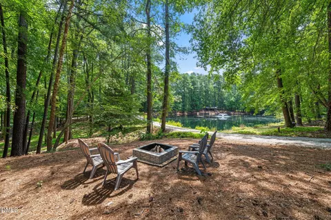 Exterior - 1401 Old Trinity Cir, Raleigh, NC 27607 photo 23 of 29