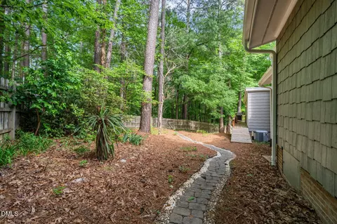 Exterior - 1401 Old Trinity Cir, Raleigh, NC 27607 photo 15 of 29