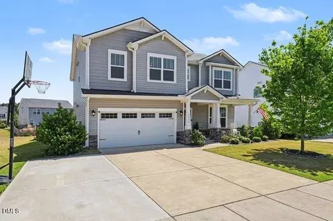 2020 Tulip Spring Dr, Zebulon, NC 27597