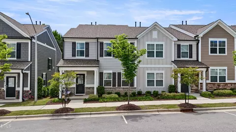 301 Ribbon Rail St, Fuquay Varina, NC 27526