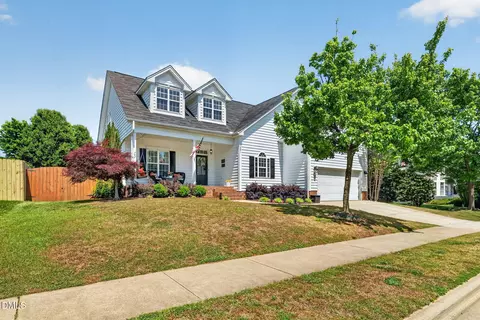 1681 Maizefield Ln, Fuquay Varina, NC 27526