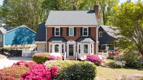 8113 Round Oak Rd, Raleigh, NC 27616