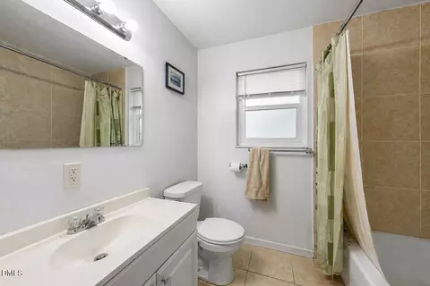 Bath - 1214 Rosedale Ave, Durham, NC 27707 photo 1 of 2