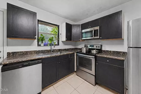 Kitchen - 1214 Rosedale Ave, Durham, NC 27707 photo 3 of 4