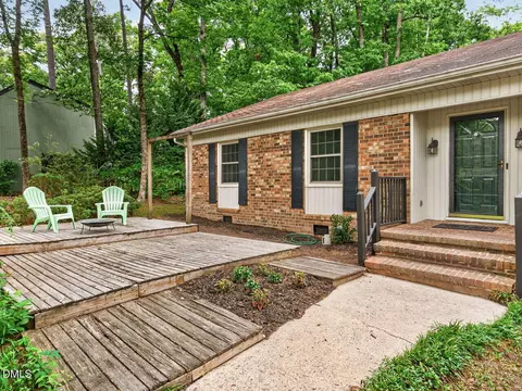 6813 W Lake Anne Dr, Raleigh, NC 27612