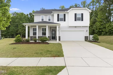 283 Summer Ranch Dr, Fuquay Varina, NC 27526
