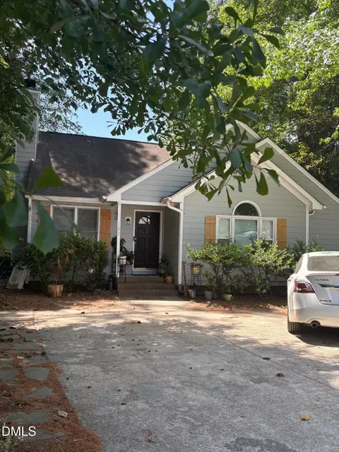 103 Hunter Park Ct, Cary, NC 27511