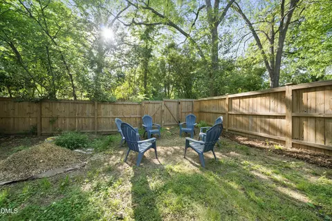 Exterior - 1003 Iredell St, Durham, NC 27705 photo 4 of 9