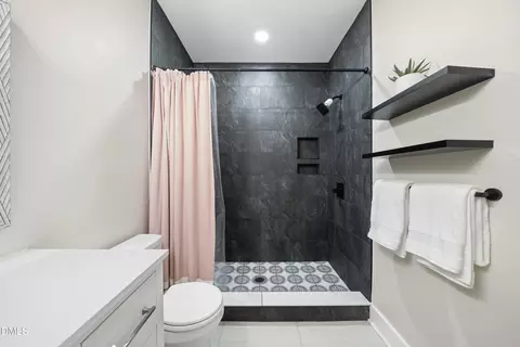 Bath - 1003 Iredell St, Durham, NC 27705 photo 2 of 3