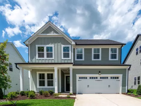 1219 Shallow Spring Dr, Mebane, NC 27302