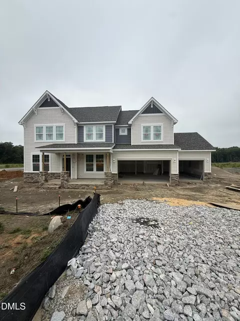 270 Juniper Branch Trl, Four Oaks, NC 27524
