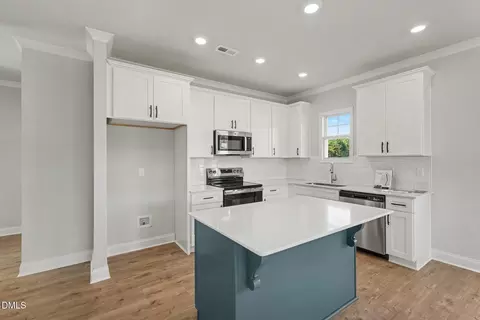 Kitchen - 99 Evelene Way, Clinton, NC 28328 photo 1 of 3