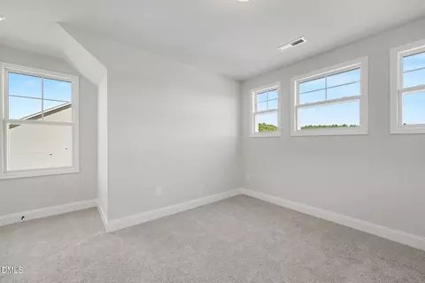 Bedroom - 99 Evelene Way, Clinton, NC 28328 photo 7 of 9