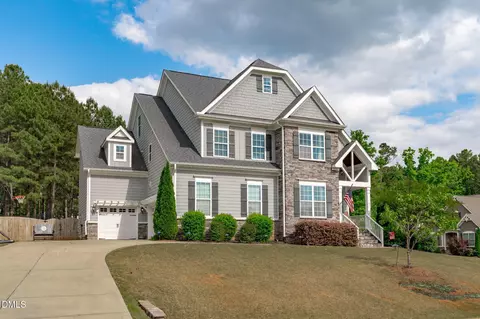 101 Jewell Farm Ln, Holly Springs, NC 27540