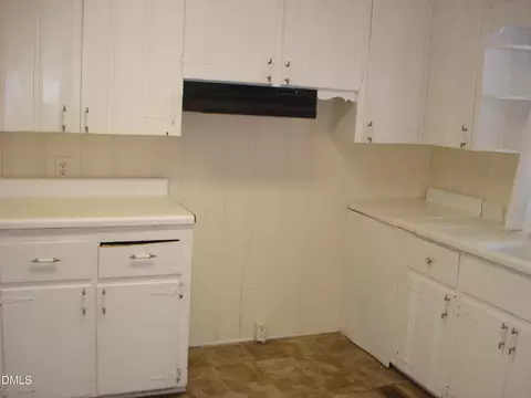 Kitchen - 202 N Wayne Ave, Dunn, NC 28334 photo 2 of 2