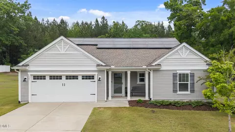 145 Allwood Dr, Fuquay Varina, NC 27526