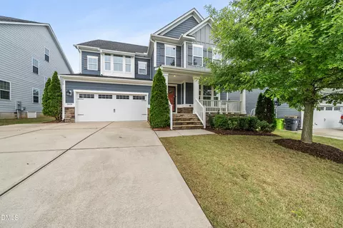 2836 Landon Ridge Dr, New Hill, NC 27562