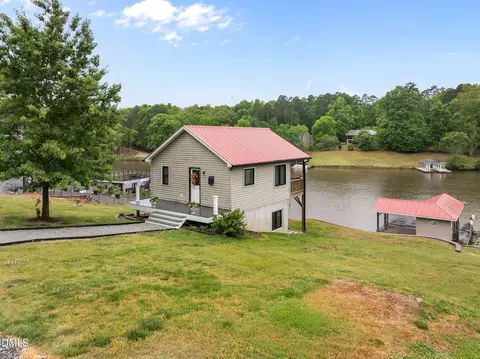 Exterior - 237 Willifords Point Dr, Roxboro, NC 27574 photo 4 of 6