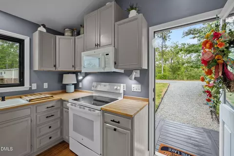Kitchen - 237 Willifords Point Dr, Roxboro, NC 27574 photo 1 of 4