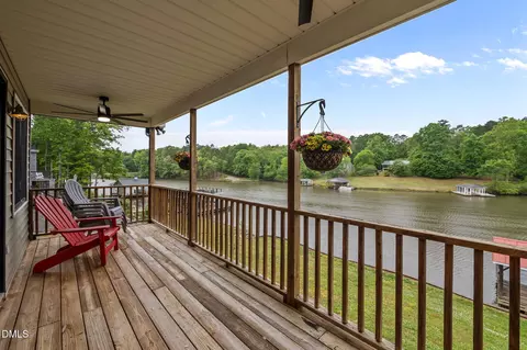 Exterior - 237 Willifords Point Dr, Roxboro, NC 27574 photo 5 of 6