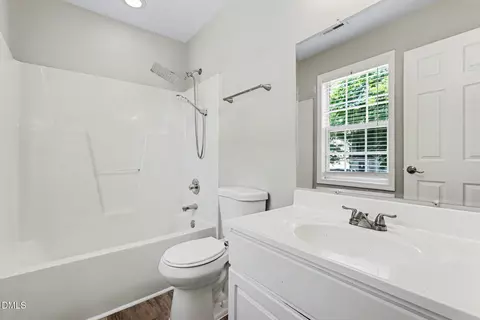 Bath - 4816 Windbreak Ln, Raleigh, NC 27616 photo 1 of 3
