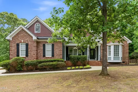 1007 Chatham Ct, Youngsville, NC 27596