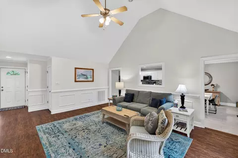Living - 20 Foxhound Ct, Benson, NC 27504 photo 1 of 1