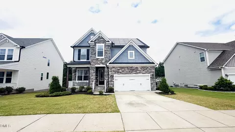 212 Moore Hill Way, Holly Springs, NC 27540
