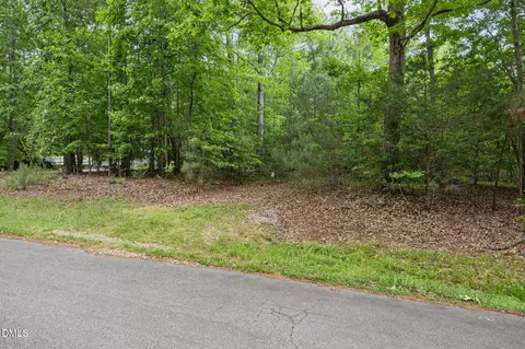 120 Chanute Cir, Louisburg, NC 27549