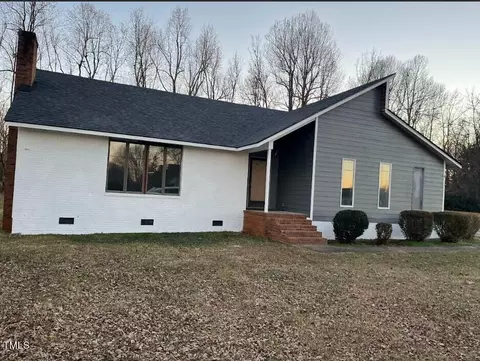 2144 S Third St Ext, Mebane, NC 27302