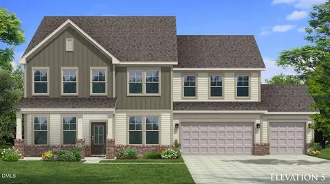 34 Celtic Ln, Lillington, NC 27546