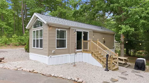 112 Mustang Dr, Louisburg, NC 27549
