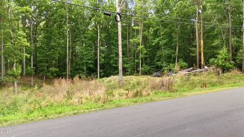 909 Valmet Dr, Durham, NC 27703 photo 4